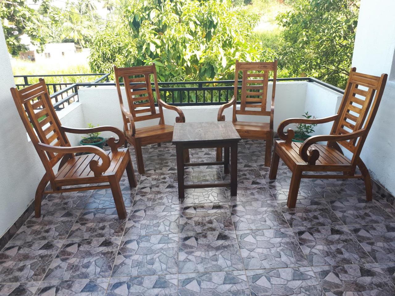 Lake View Villa Mirissa Εξωτερικό φωτογραφία