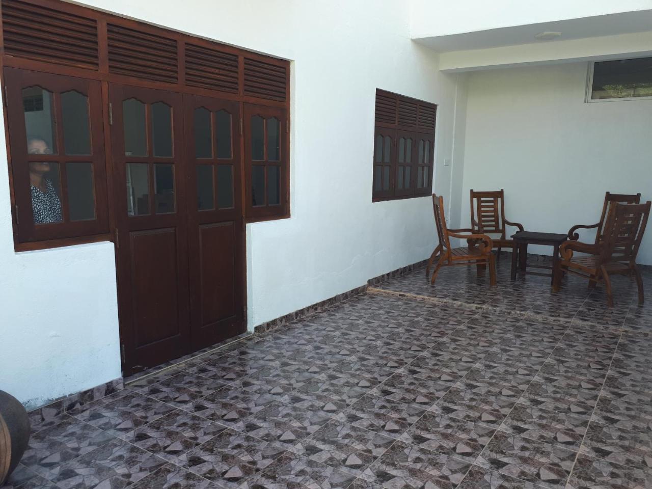 Lake View Villa Mirissa Εξωτερικό φωτογραφία